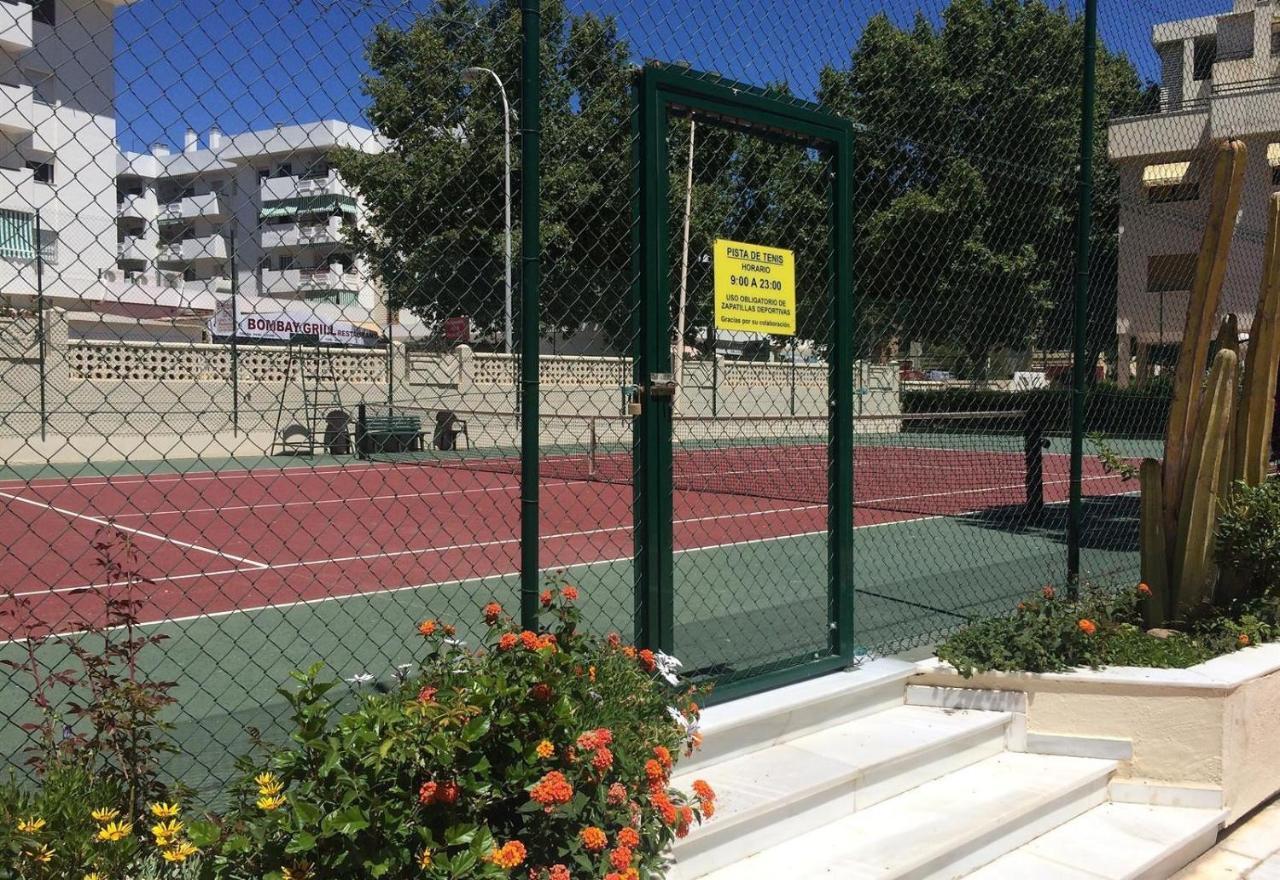 Beach Apartment Montemarcarihuela ตอร์เรโมลิโนส ภายนอก รูปภาพ