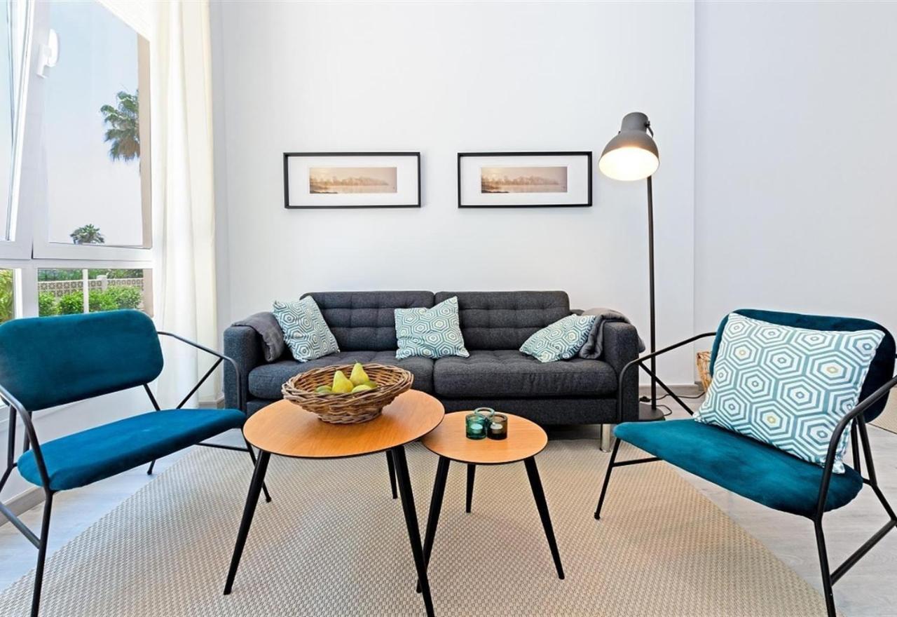 Beach Apartment Montemarcarihuela ตอร์เรโมลิโนส ภายนอก รูปภาพ